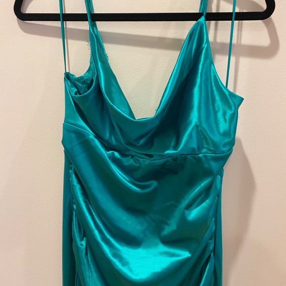 Vici Collection Satin Green Dress - Picture 2 of 6